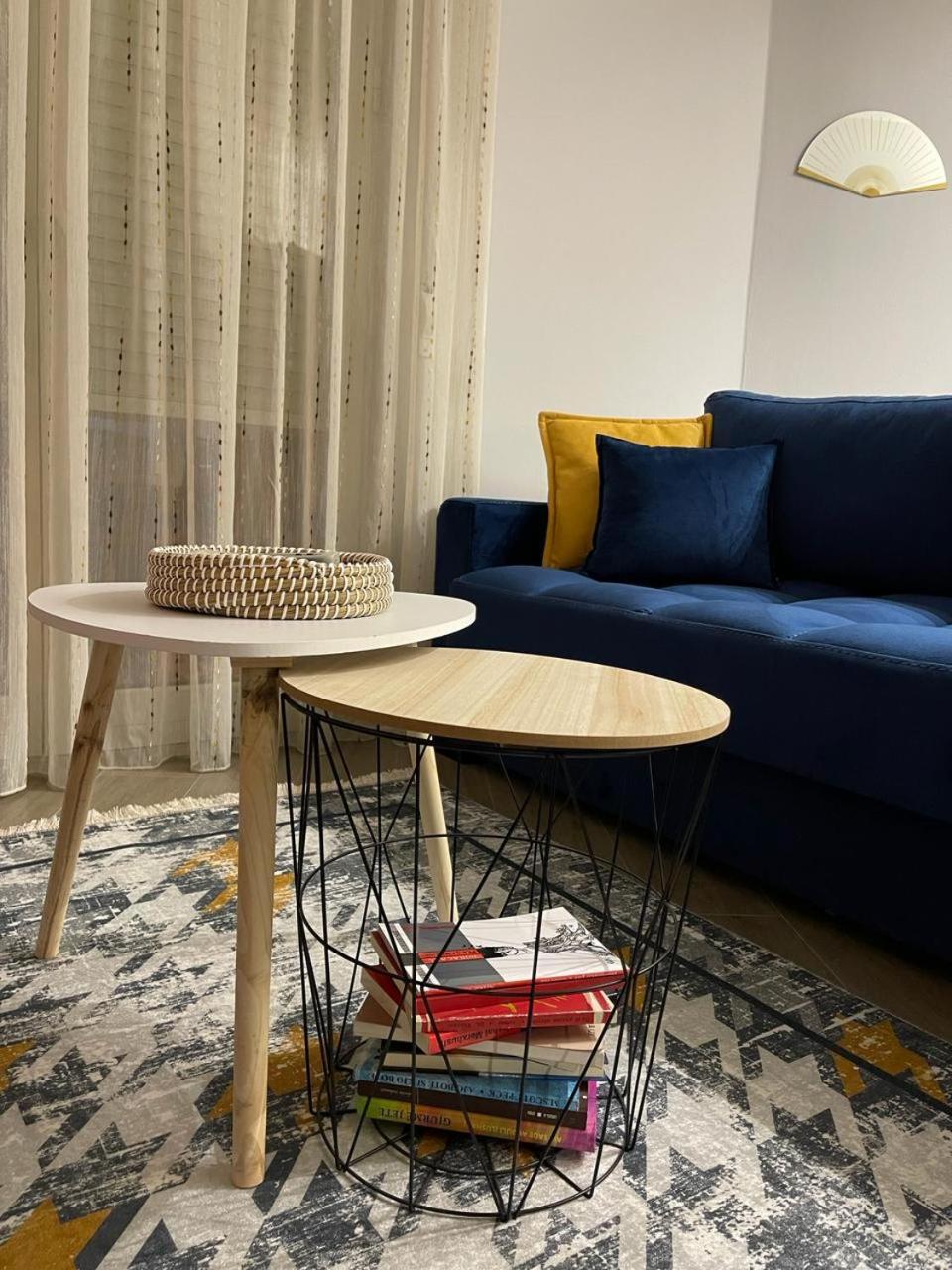 Am Apartment Тирана Екстер'єр фото